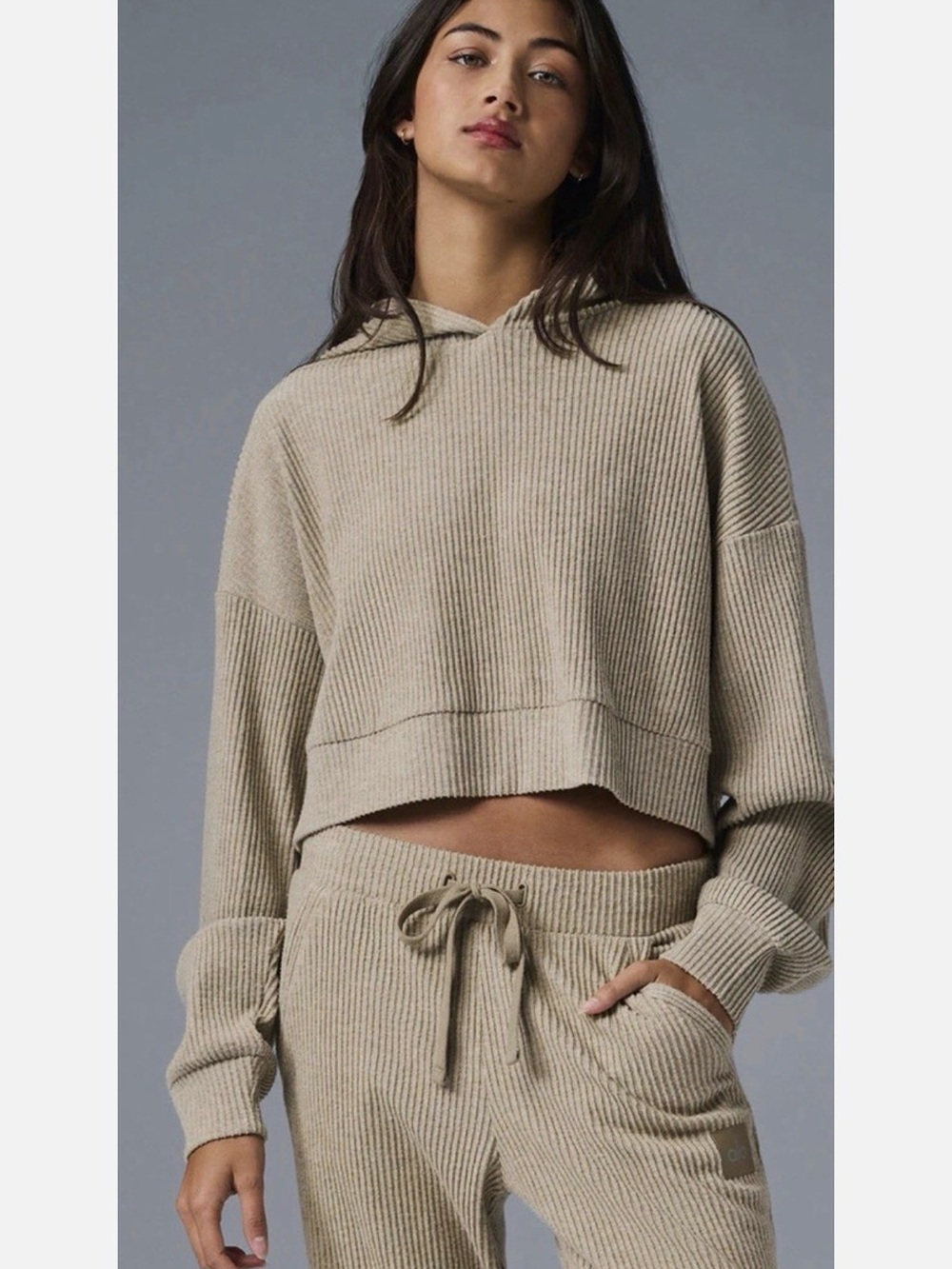 ALO Yoga Muse Cropped Hoodie - Beige